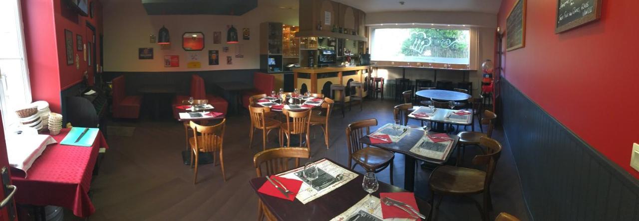Au Pere Tranquille Hotel Tinchebray-Bocage Kültér fotó