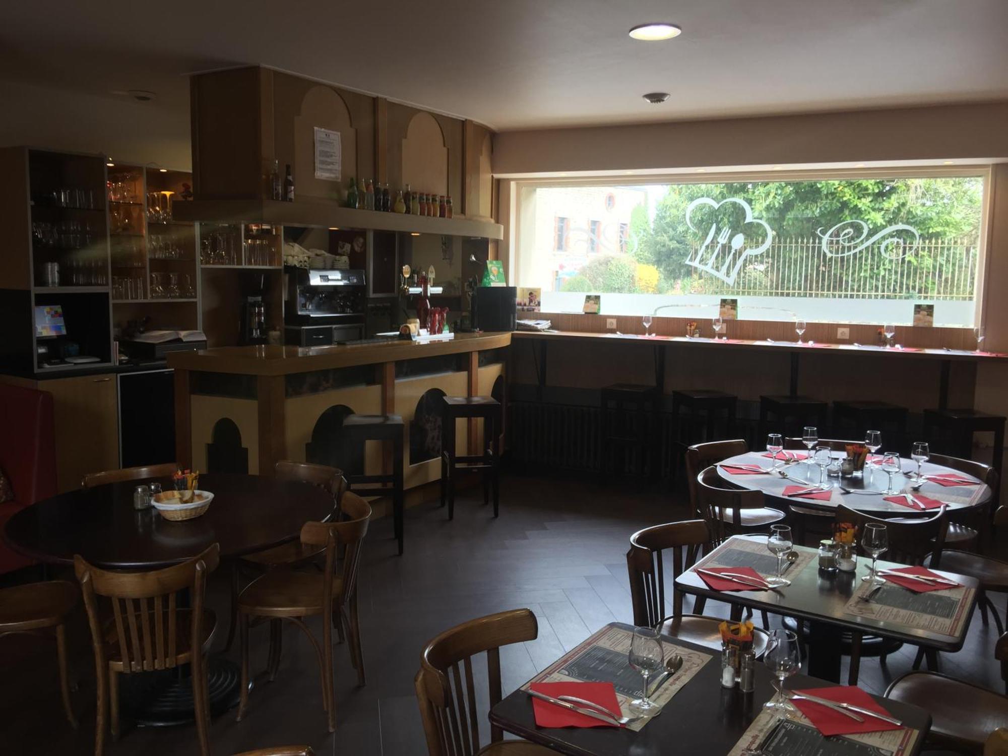 Au Pere Tranquille Hotel Tinchebray-Bocage Kültér fotó