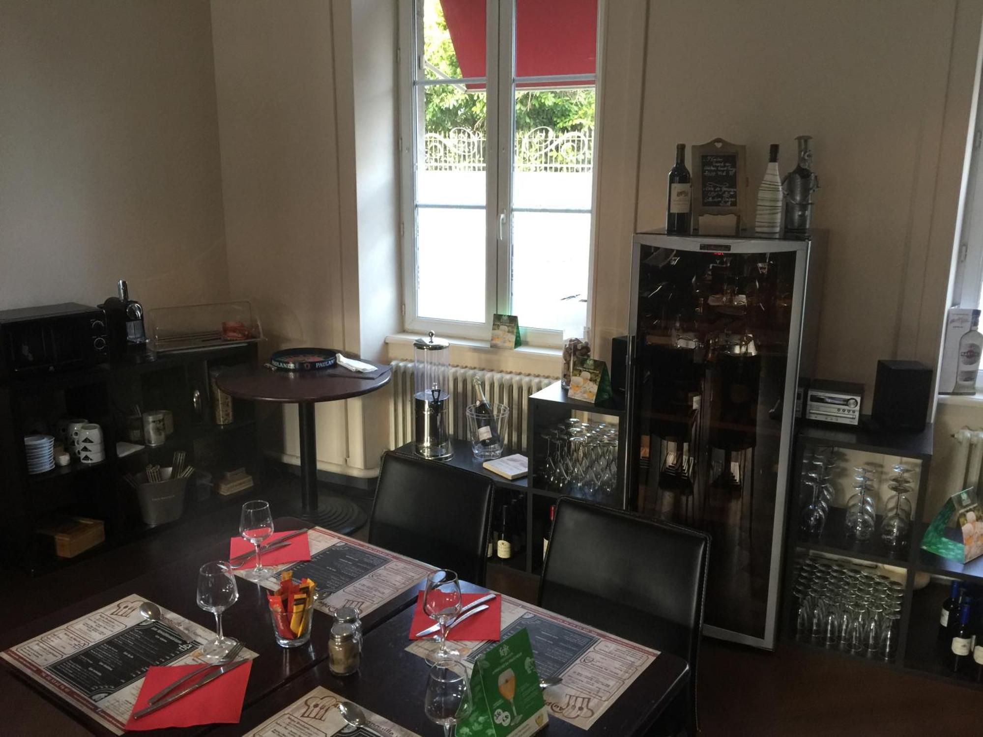 Au Pere Tranquille Hotel Tinchebray-Bocage Kültér fotó