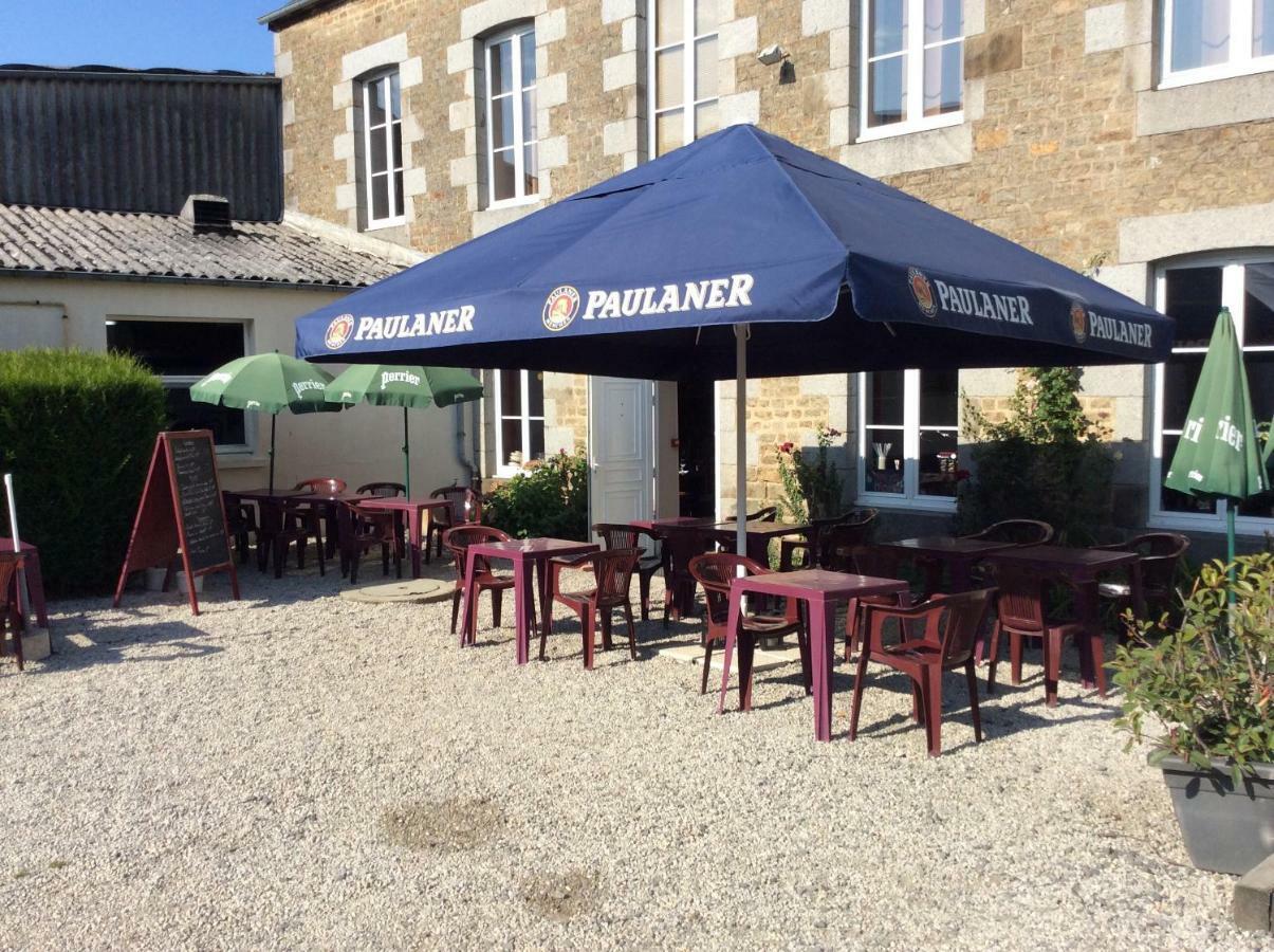 Au Pere Tranquille Hotel Tinchebray-Bocage Kültér fotó